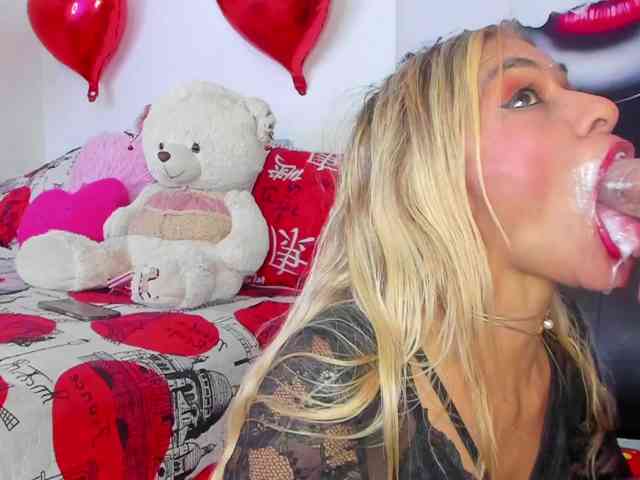 Angeline_yampoll webcam