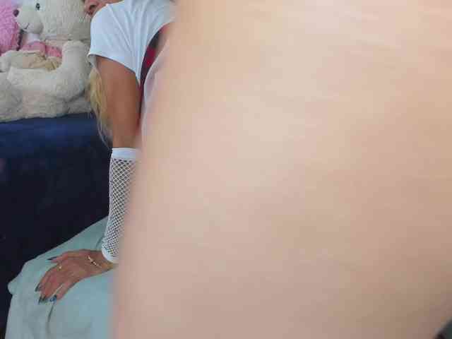 Angeline_yampoll