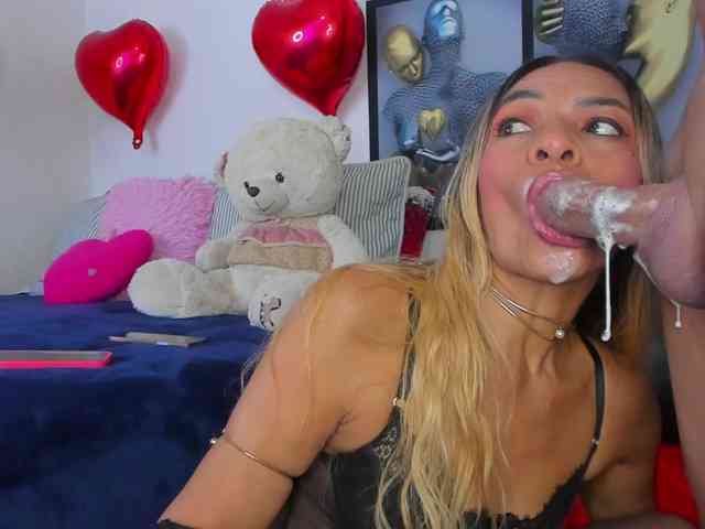 Angeline_yampoll webcam