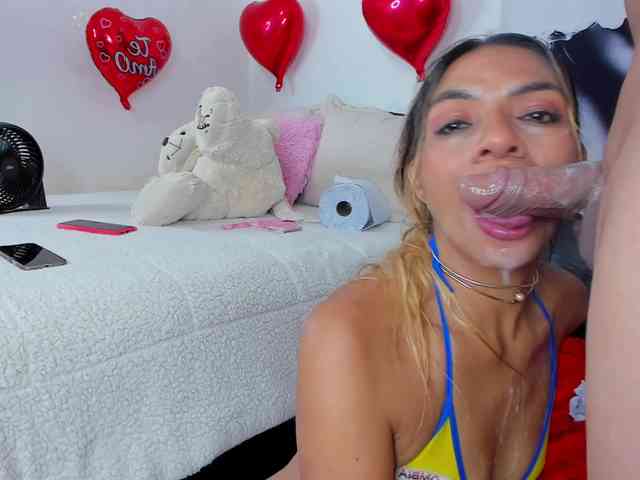 Angeline_yampoll webcam
