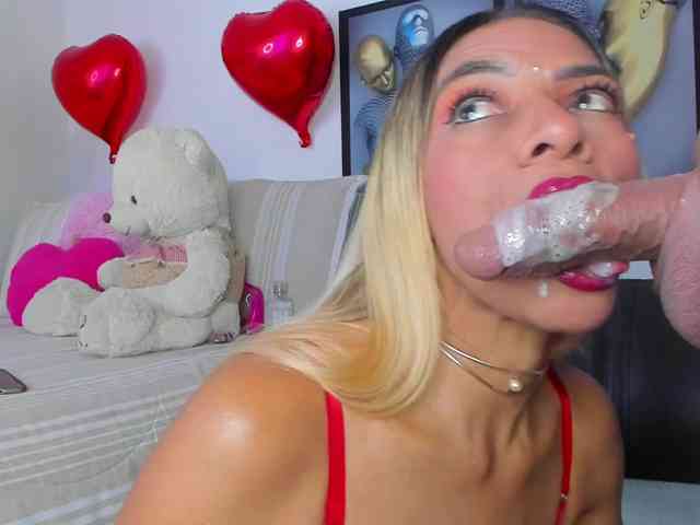 Angeline_yampoll webcam