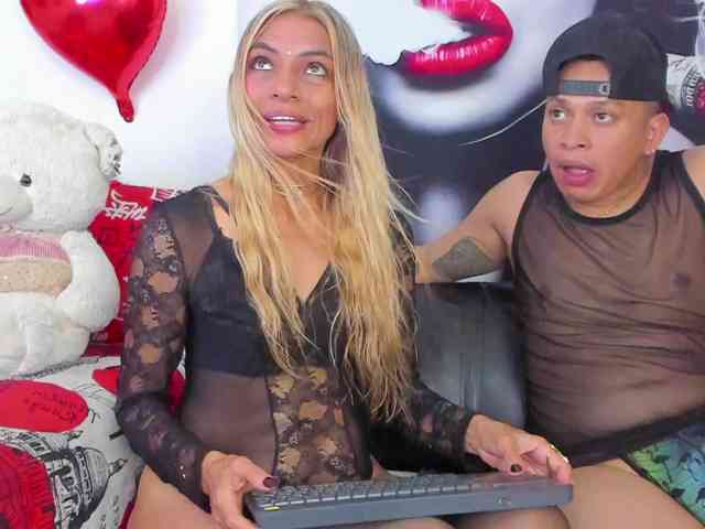 Angeline_yampoll webcam