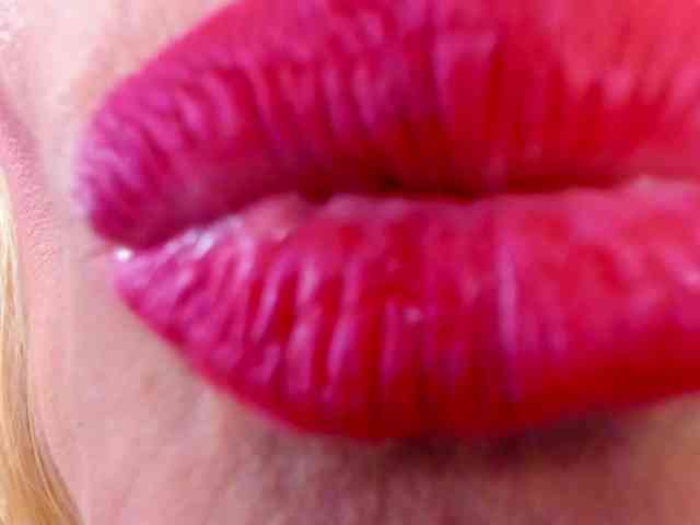Angeline_yampoll webcam