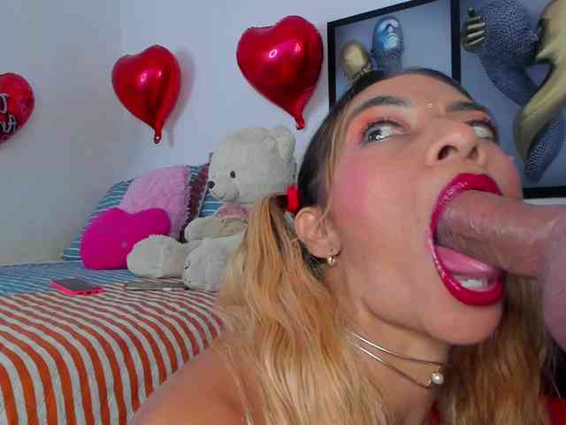 Angeline_yampoll webcam