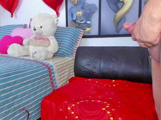 Angeline_yampoll webcam
