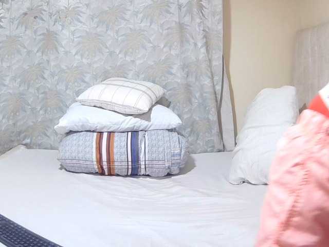 slender-sweet live webcam show