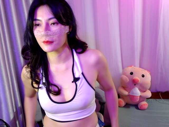 Luna-Candy live cam on BongaCams