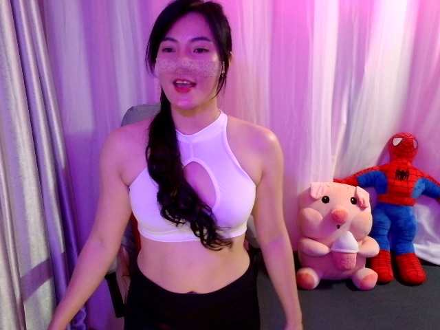 Luna-Candy live cam on BongaCams
