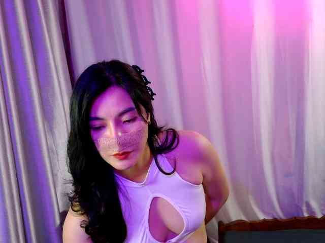 Luna-Candy webcam