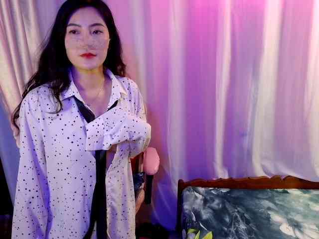 Luna-Candy webcam