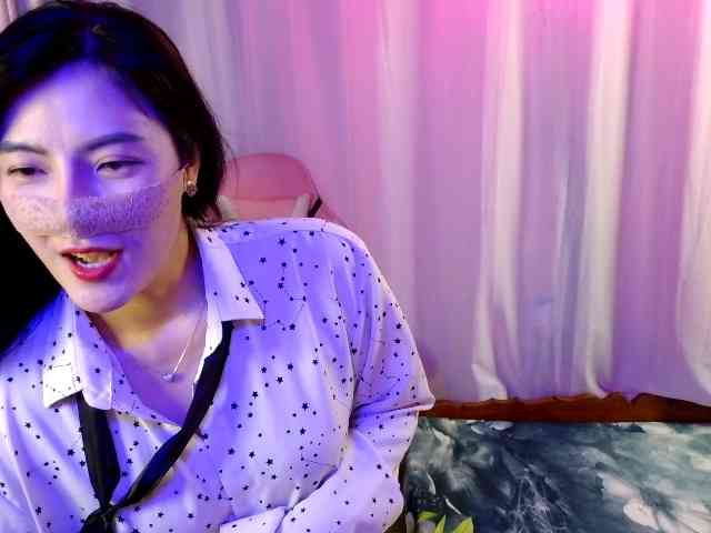 Luna-Candy webcam