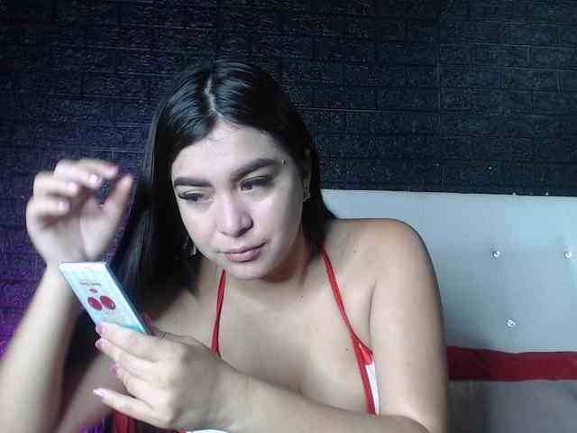 SweetMoniica webcam