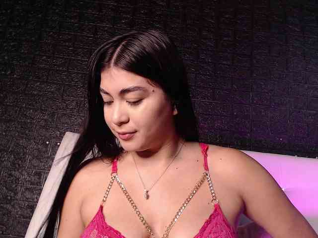 SweetMoniica