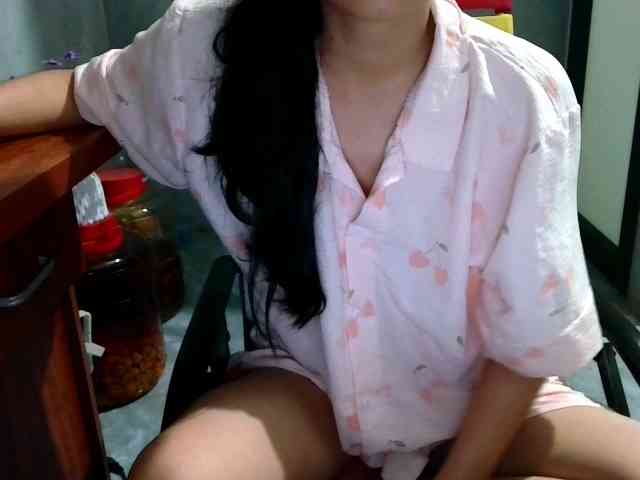 m99love Live Webcam on BongaCams