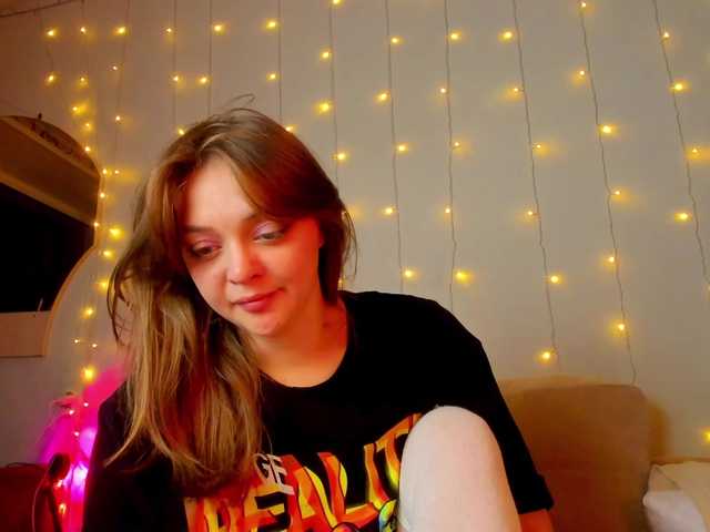 may-flower live cam on BongaCams