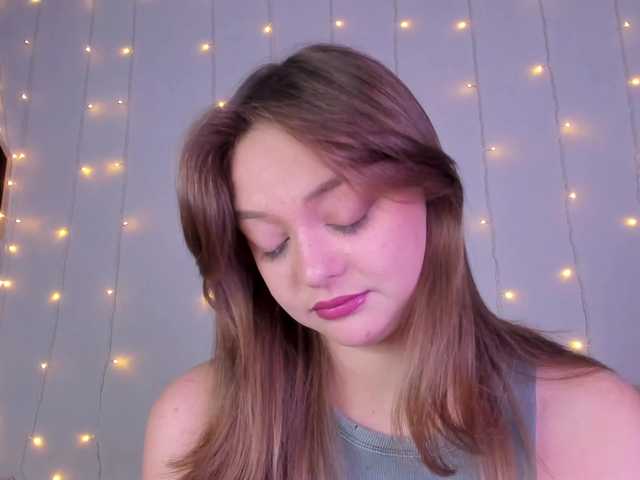 may-flower live cam on BongaCams