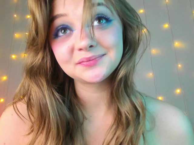 may-flower live cam on BongaCams