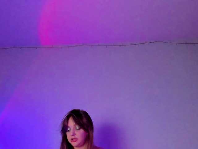 may-flower live cam on BongaCams