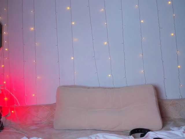 may-flower live cam on BongaCams