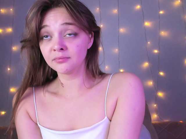 may-flower live cam on BongaCams