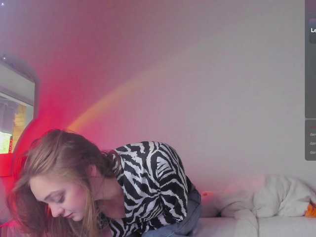 may-flower live cam on BongaCams