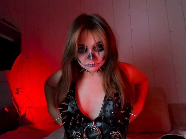 may-flower live cam on BongaCams