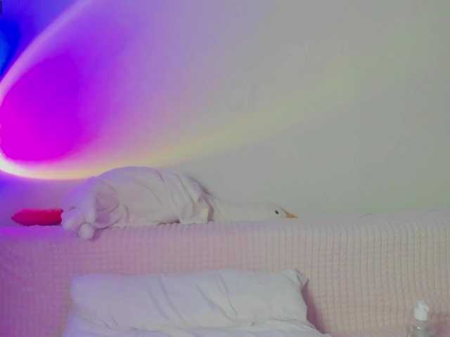 may-flower live cam on BongaCams