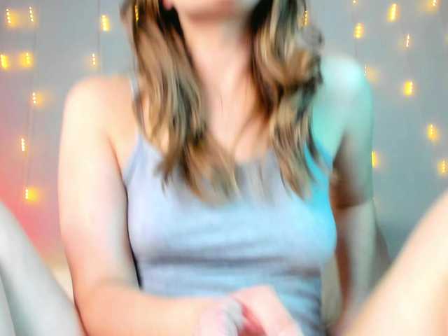 may-flower live cam on BongaCams