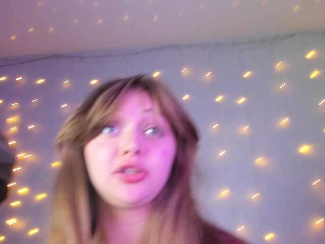may-flower live cam on BongaCams