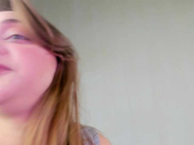 may-flower live cam on BongaCams