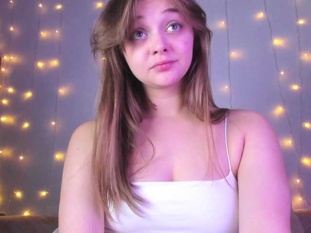 may-flower live cam on BongaCams