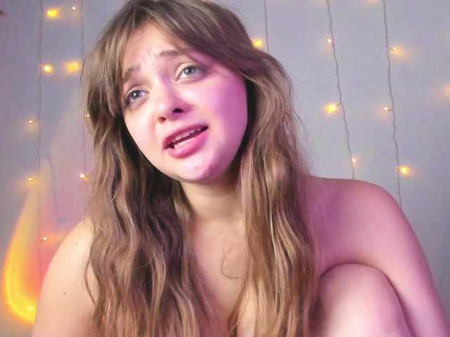 may-flower live cam on BongaCams