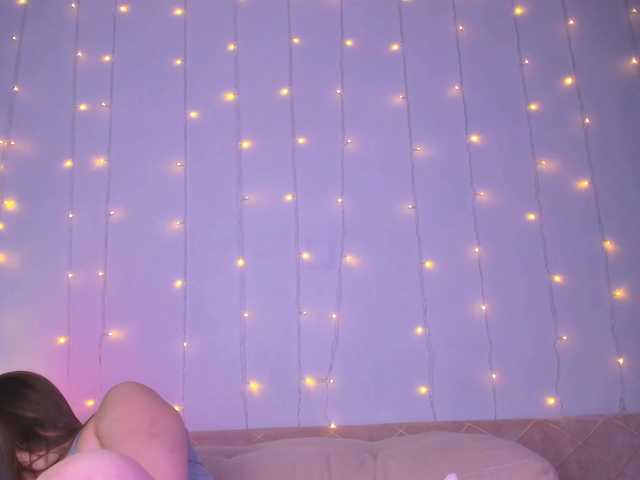 may-flower live cam on BongaCams
