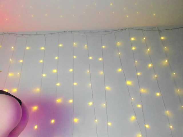 may-flower live cam on BongaCams
