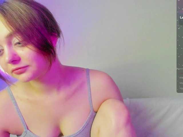 may-flower live cam on BongaCams