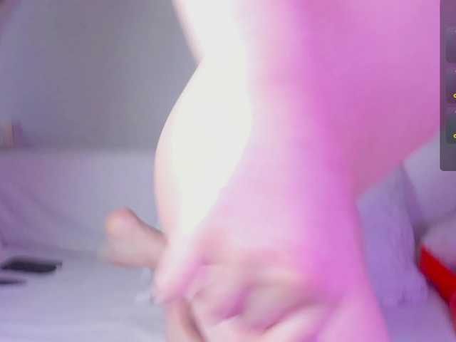 may-flower live cam on BongaCams