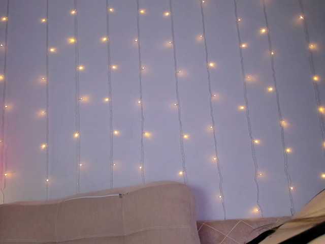 may-flower live cam on BongaCams