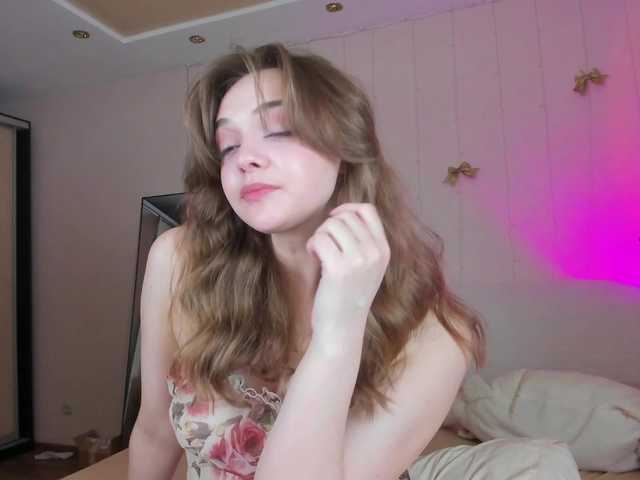 may-flower's BongaCams show and profile