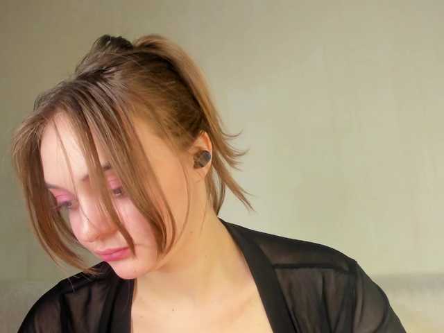 may-flower live cam on BongaCams