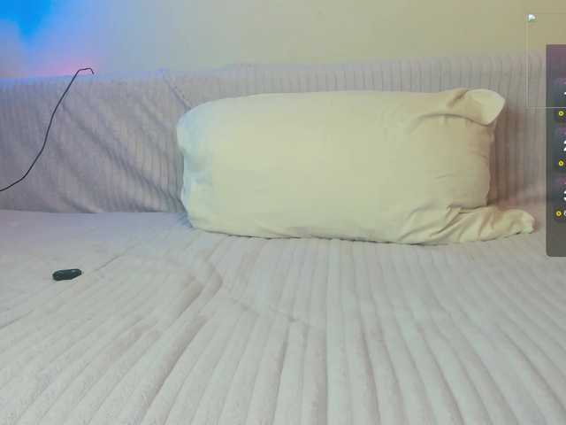 may-flower live cam on BongaCams