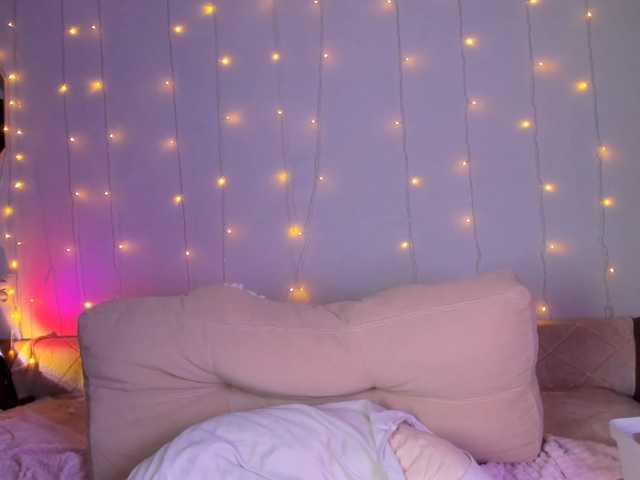 may-flower live cam on BongaCams