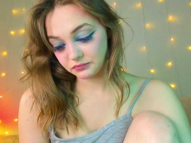 may-flower live cam on BongaCams