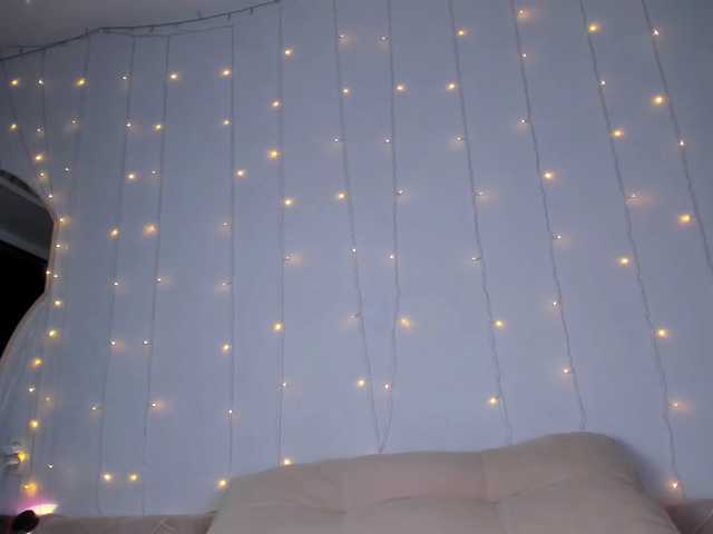 may-flower live cam on BongaCams