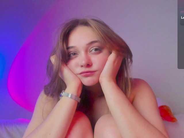 may-flower live cam on BongaCams