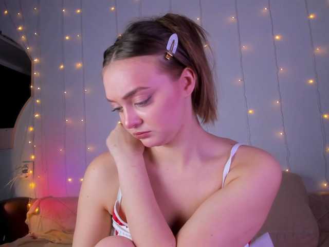 may-flower live cam on BongaCams