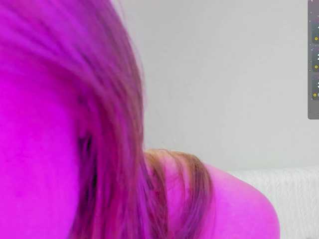 may-flower live cam on BongaCams