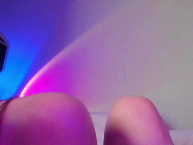 may-flower live cam on BongaCams