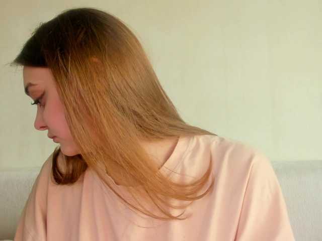 may-flower live cam on BongaCams