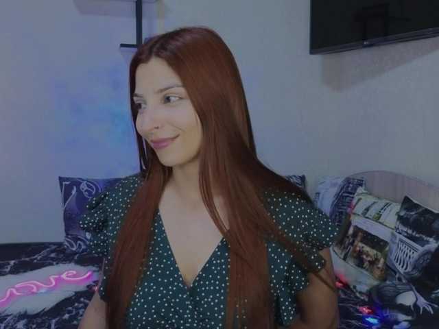IngaShy live cam on BongaCams