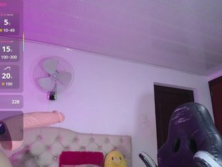 cristal-horny19 Porn Show